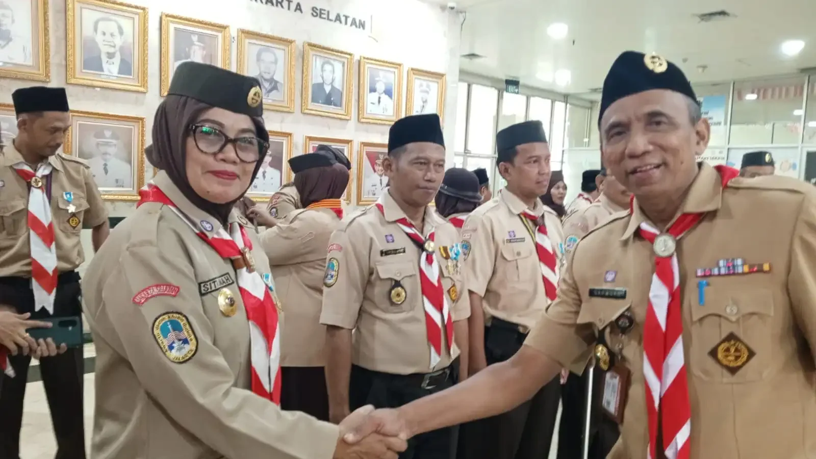 PEMBERIAN PENGHARGAAN LRP CABANG DAN BINTANG KEHORMATAN 2025